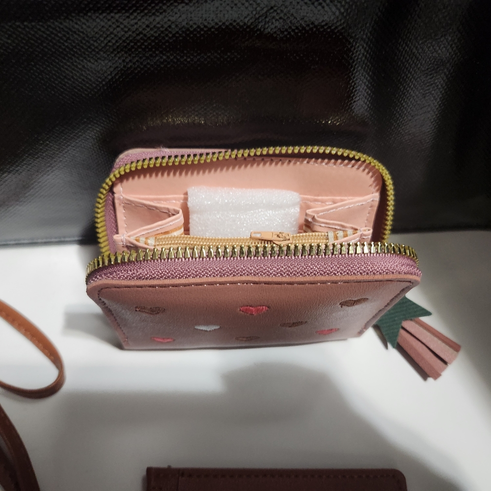Bag -Wallets Bundle - Picture 9 of 9